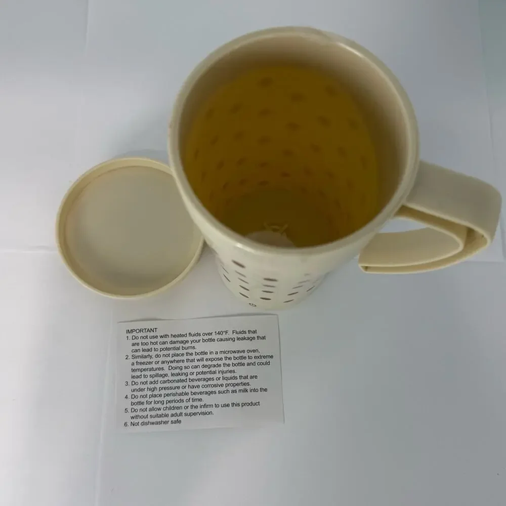 Travel mug 13.5oz self stirring Polka Dots Cream Red coffee drink cup Target